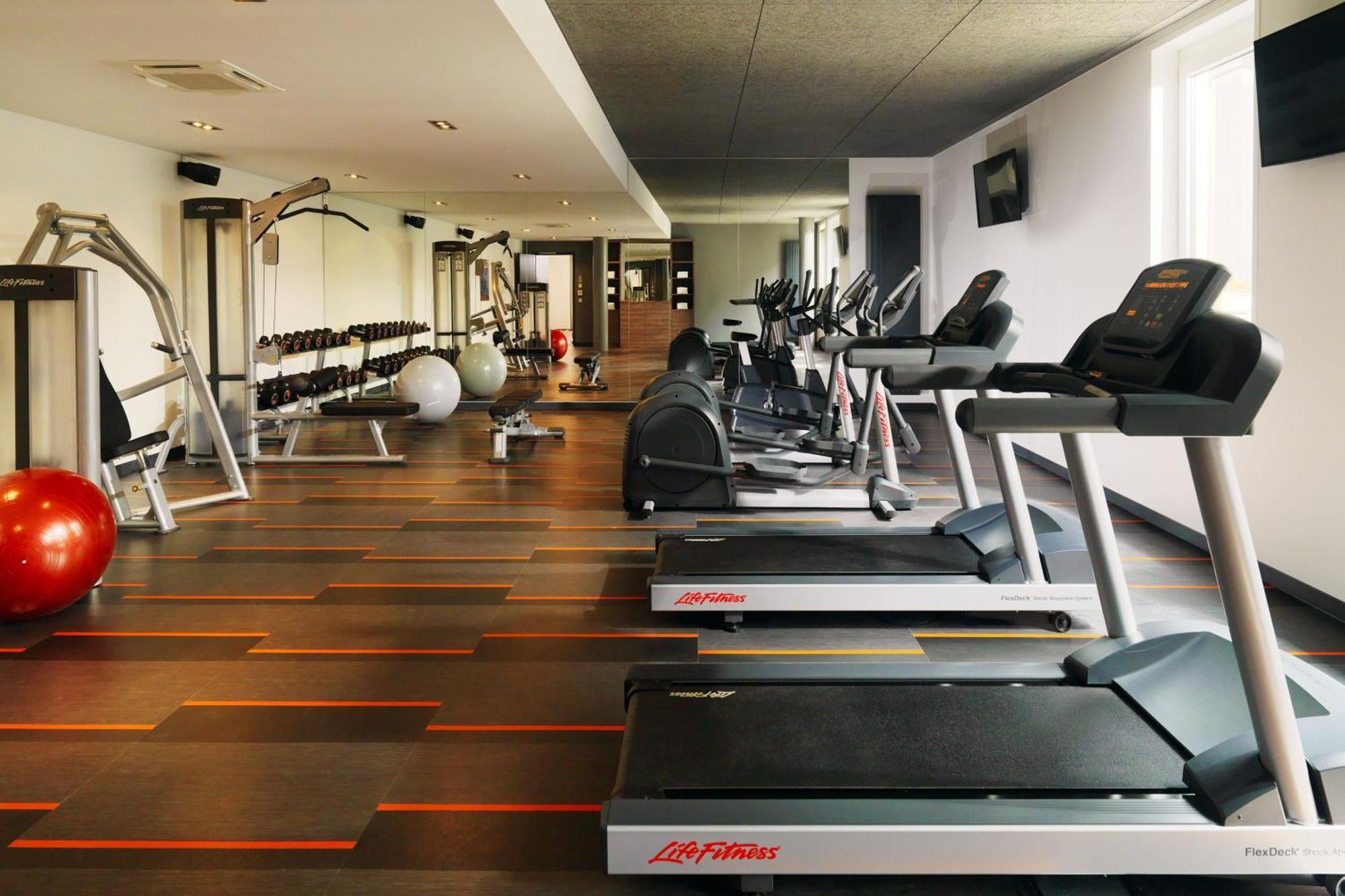 Aloft Muenchen Hotel Екстериор снимка